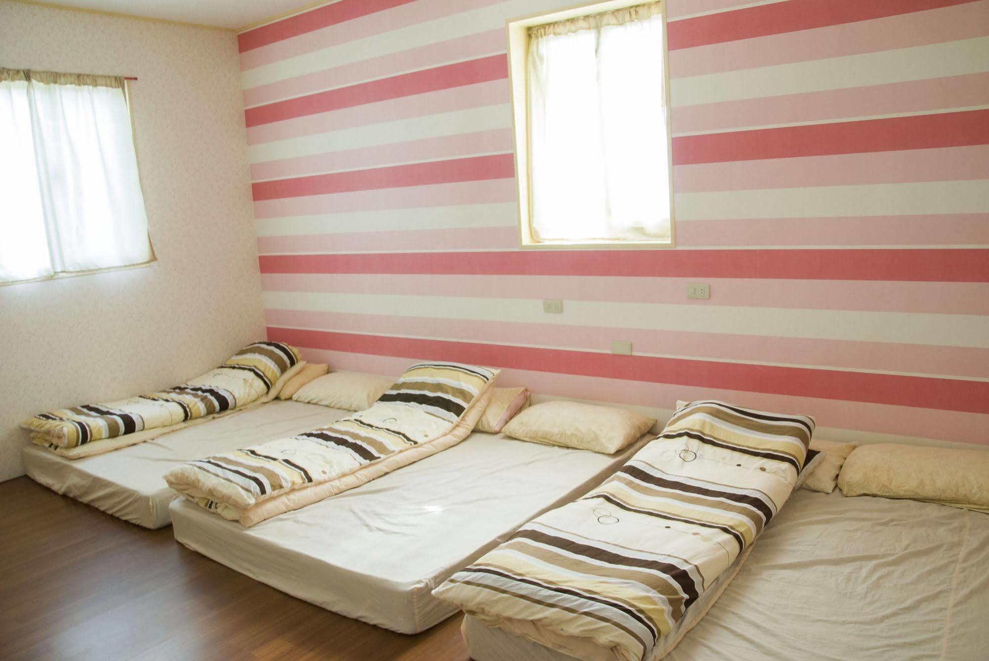 Song Youf Hostel Zhongpu Eksteriør bilde